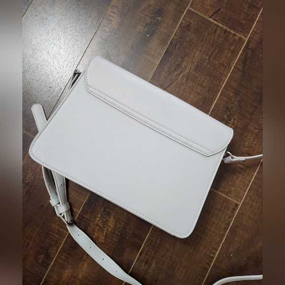 Pixie Mood White Crossbody - Picture 2 of 3